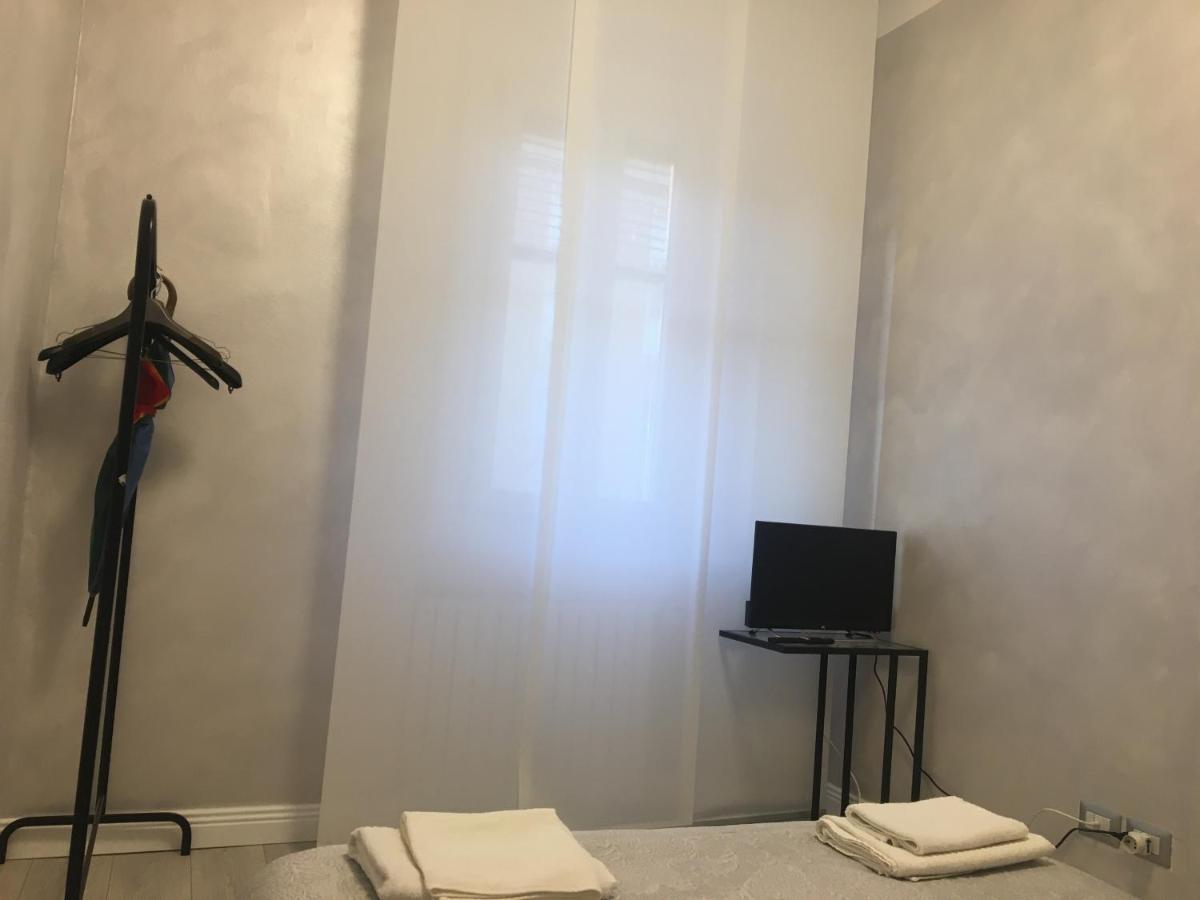 Studio Monte Ceneri Apartment Milano Exterior foto